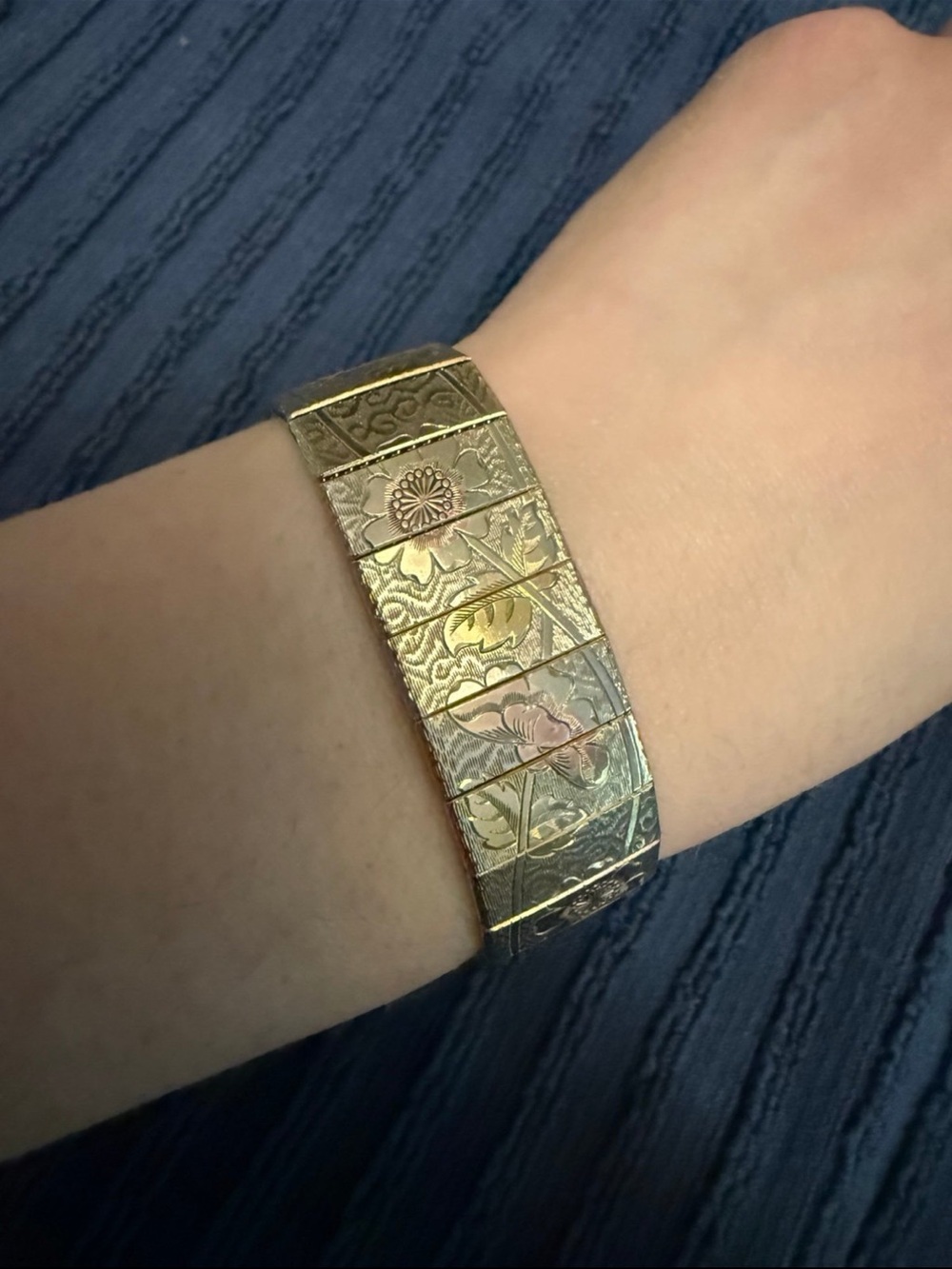 Vintage 1970's mosaic panel floral mesh link bracelet gold tone 7"